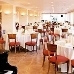 Golf Rafel Hotel Corbera de Llobregat